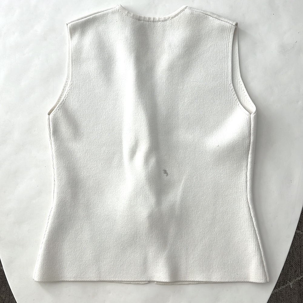 Zara White Sleeveless Top with Gold Buttons - Picture 3 of 7